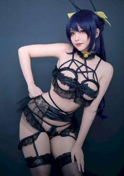 2016年欧美女明星街拍_高清免费在线观看