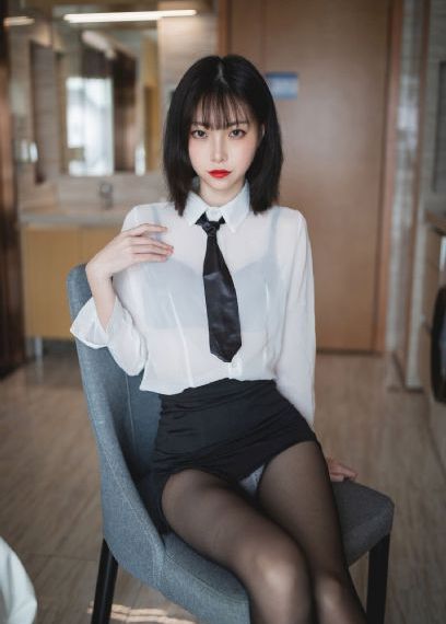 ins最火欧美头像图片女_4K动漫免费观看